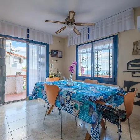 Holiday home Maison Peniscola